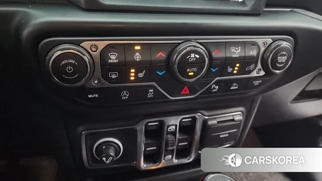 Jeep Wrangler (JL) id 3389194 из Кореи 8