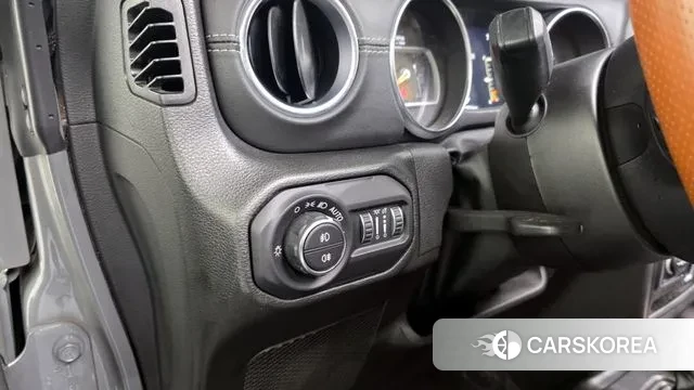 Jeep Wrangler (JL) id 3507914 из Кореи 8