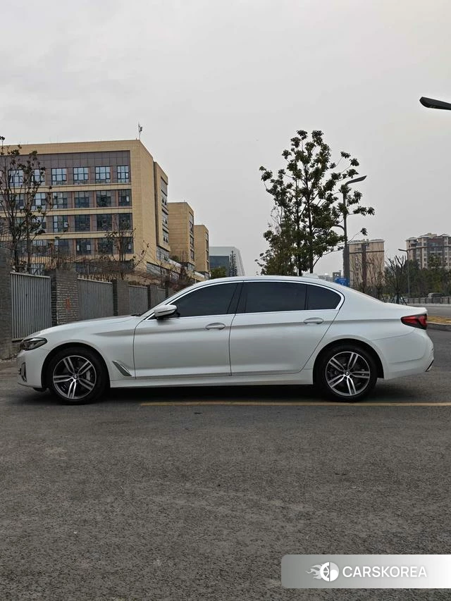 BMW 5 series id 4265425 из Китая 8