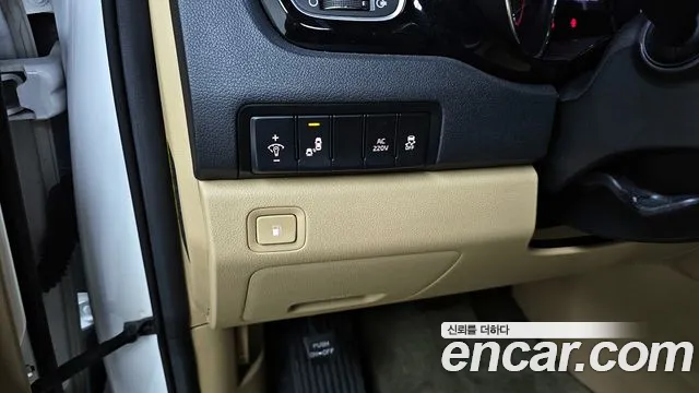 Kia All New Carnival id 2220896 из Кореи 8