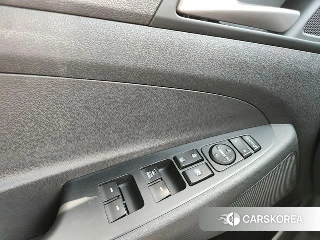 Hyundai All New Tucson id 4663012 из Кореи 8