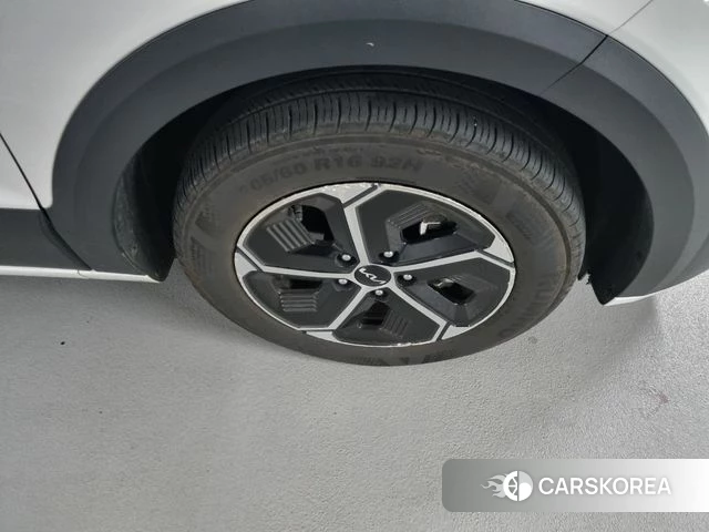 Kia Di Ol Nu Niro id 4419578 из Кореи 8