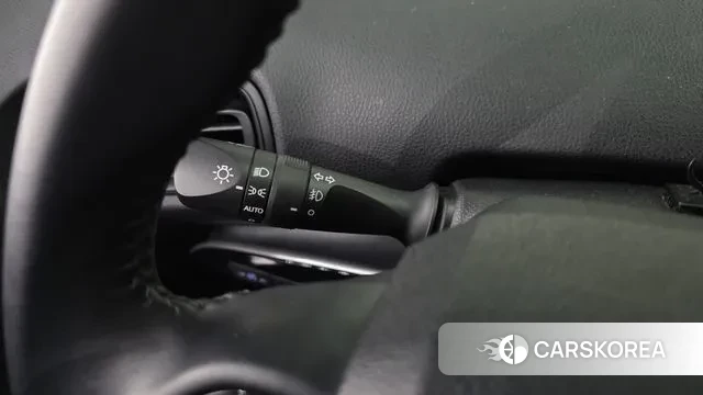 Toyota Prius 4th Generation id 3772702 из Кореи 8