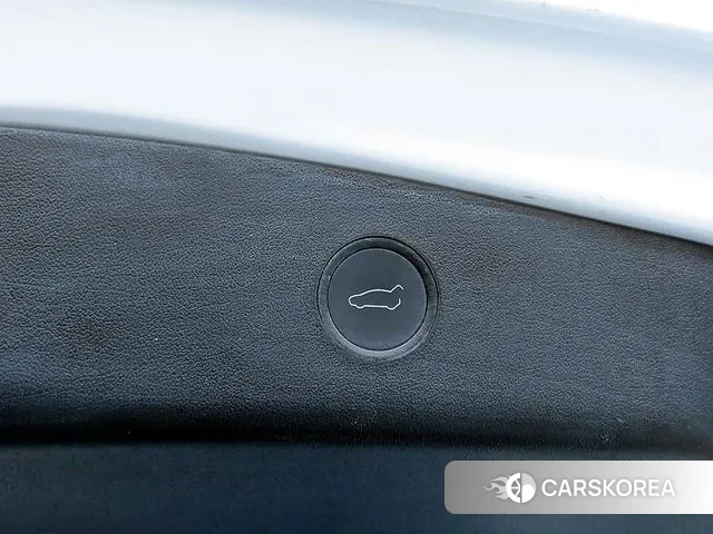 Tesla Model 3 id 3572473 из Кореи 8