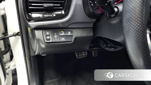 Kia Stonic id 2976950 из Кореи 8