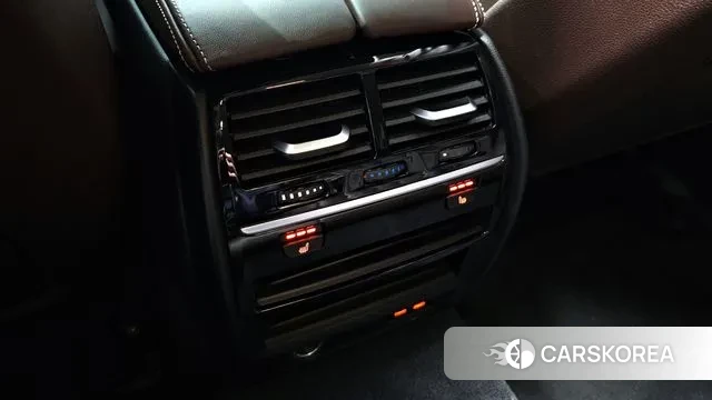 BMW 5 Series (G30) id 3578310 из Кореи 8