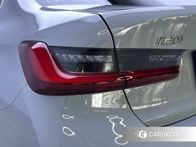 BMW 3 series id 4313984 из Китая 8