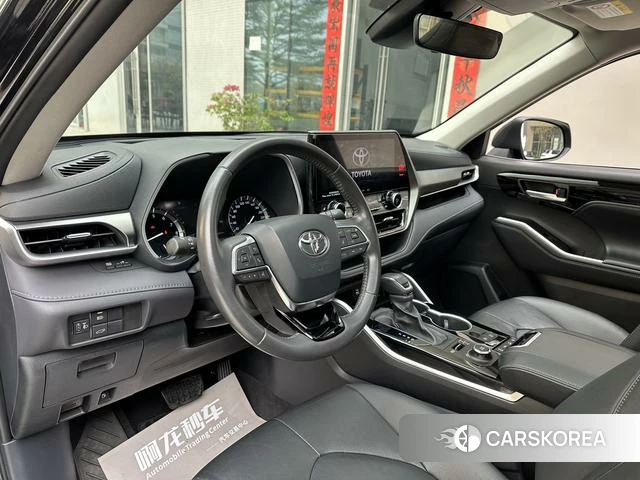 Toyota Highlander id 4301633 из Китая 8
