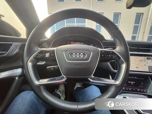 Audi A6 (C8) id 3586578 из Кореи 8