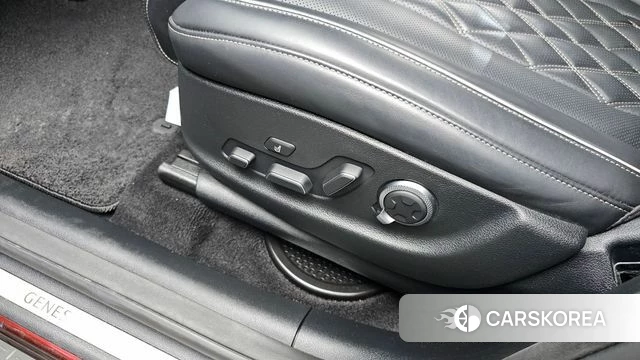 Genesis GV80 id 4524755 из Кореи 8