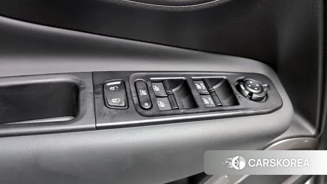 Jeep Renegade id 3524179 из Кореи 8