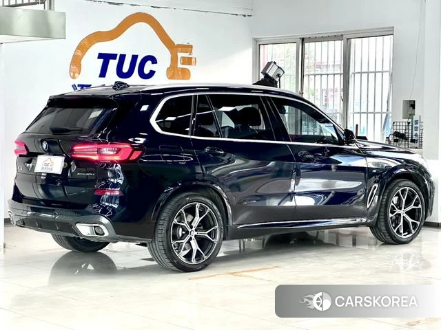 BMW X5 id 4257032 из Китая 8