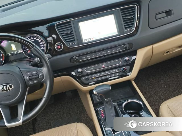 Kia The New Carnival id 4536588 из Кореи 8