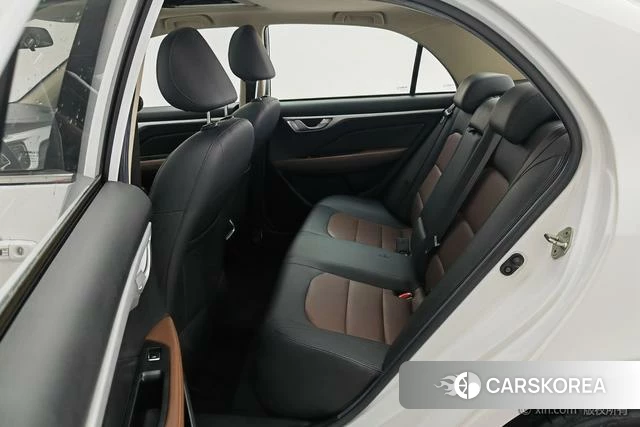Geely Automobile Vision id 4253667 из Китая 8