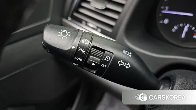 Hyundai Avante AD id 3672899 из Кореи 8