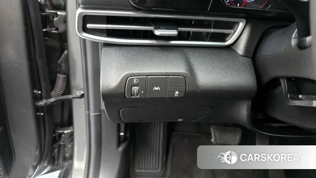 Hyundai Avante (CN7) id 3546069 из Кореи 8