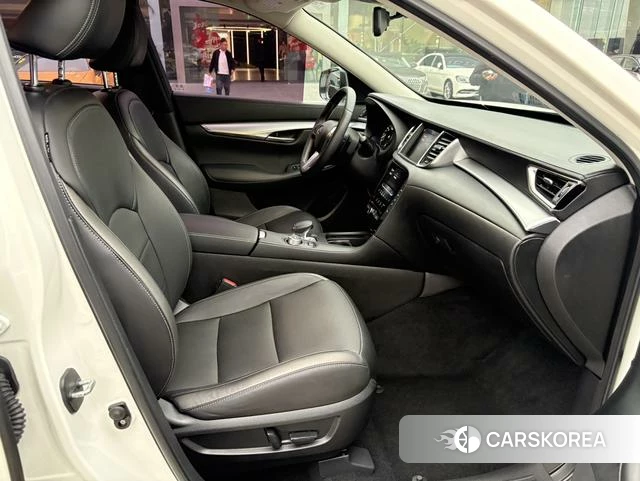 Infiniti QX50 id 4208953 из Китая 8