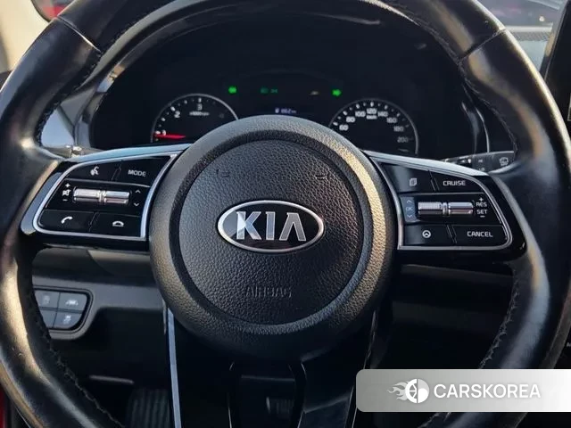 Kia Seltos id 3488630 из Кореи 8