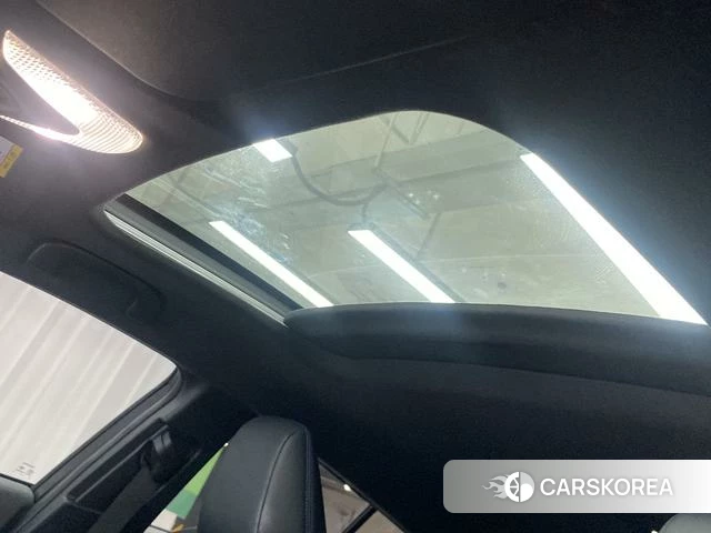 Toyota C-HR id 4253821 из Китая 8