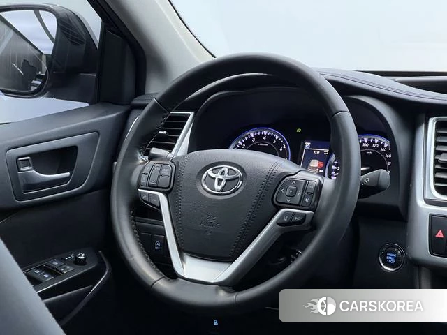 Toyota Highlander id 4218707 из Китая 8