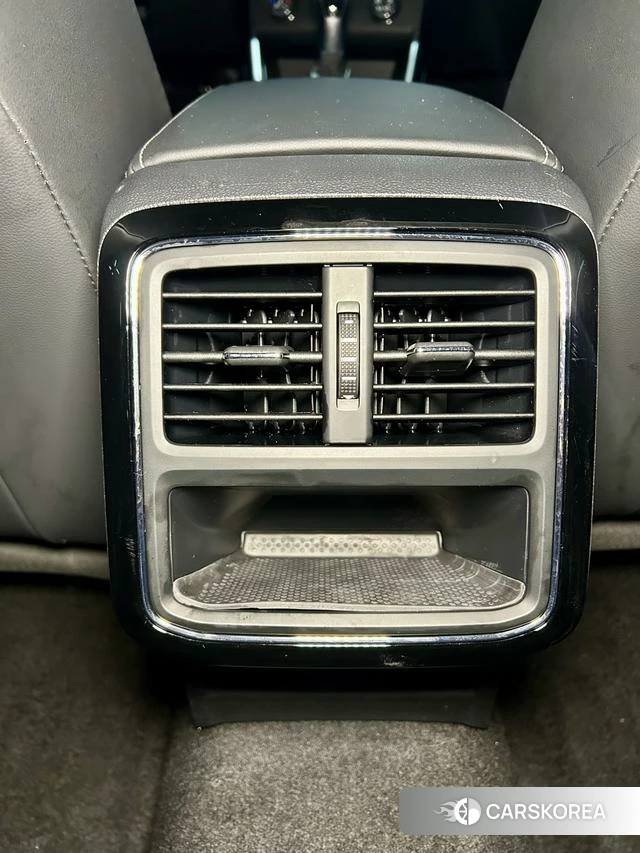 Volkswagen Passat id 4258664 из Китая 8