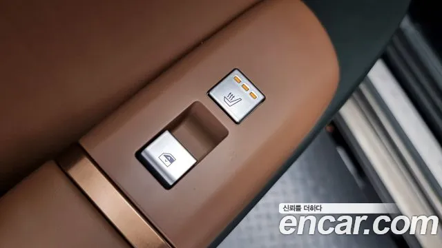 Hyundai Grandeur Hybrid (GN7) id 2782512 из Кореи 8