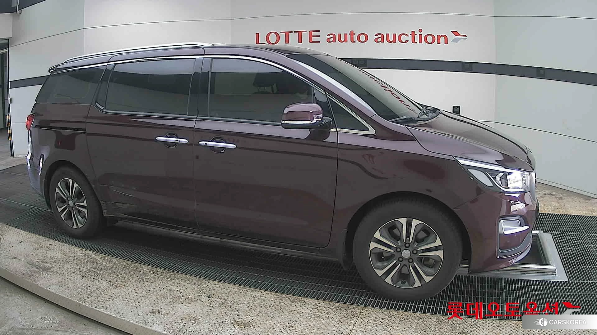 Kia Carnival id 3869416 из Кореи 8