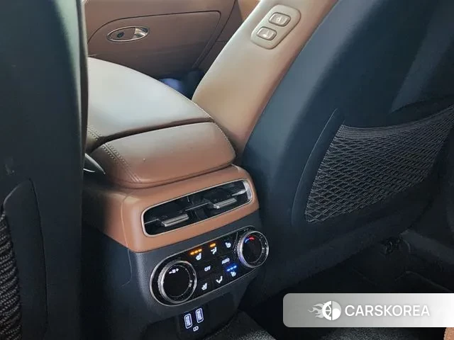 Genesis GV70 id 3447613 из Кореи 8