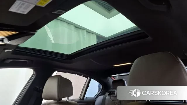 BMW 5 Series (G30) id 3494784 из Кореи 8