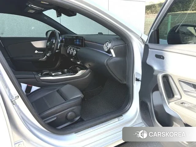 Mercedes-Benz A-Class W177 id 3702897 из Кореи 8