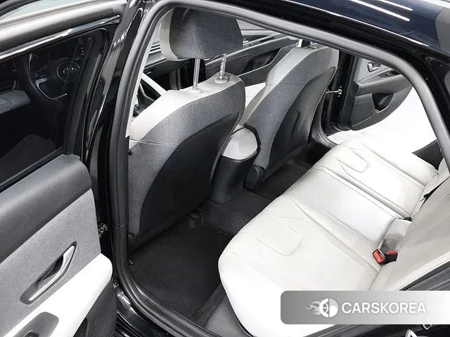 Hyundai Avante (CN7) id 2973382 из Кореи 8