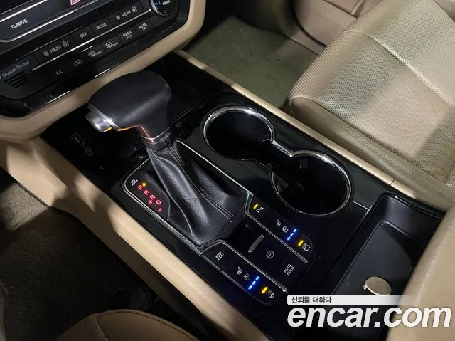 Kia The New Carnival id 2713046 из Кореи 8