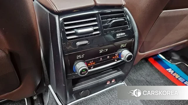 BMW 5 Series (G30) id 3759302 из Кореи 8