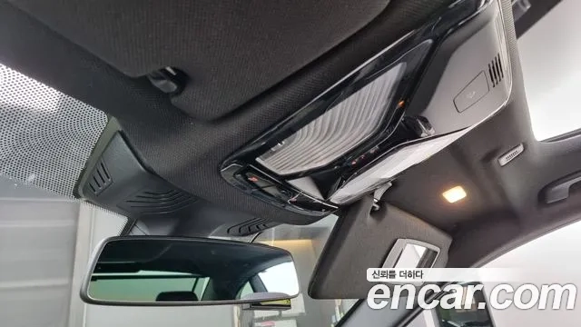 BMW 5 Series (G30) id 2860673 из Кореи 8