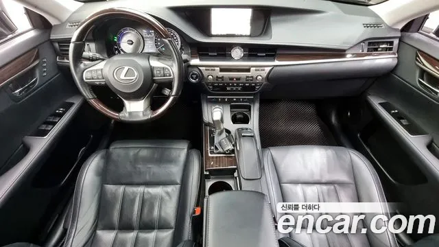 Lexus New ES300h id 2584880 из Кореи 8