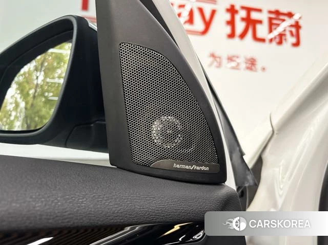 BMW X1 id 3869678 из Китая 8