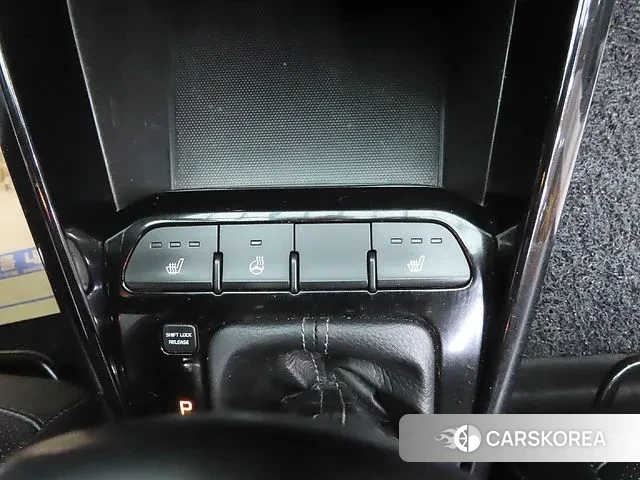 Kia Stonic id 3602394 из Кореи 8