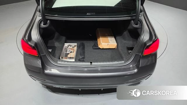 BMW 5 Series (G30) id 4245083 из Кореи 8