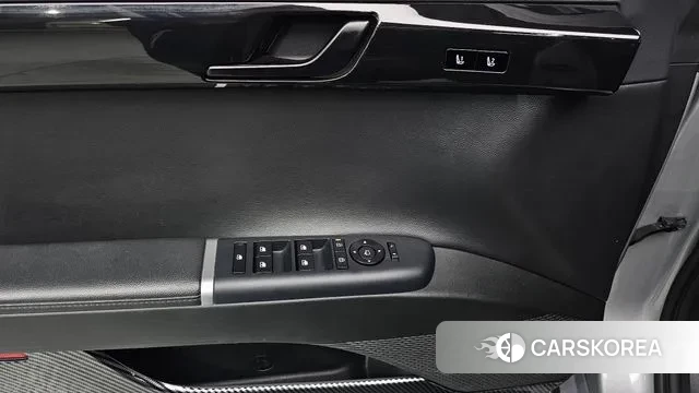 Hyundai Grandeur (GN7) id 3721466 из Кореи 8