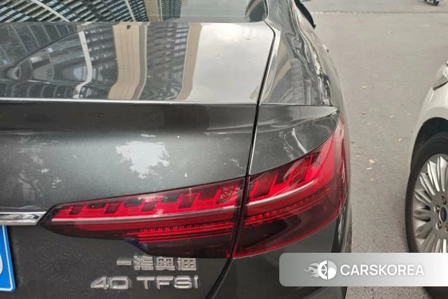 Audi A4L id 4301010 из Китая 8