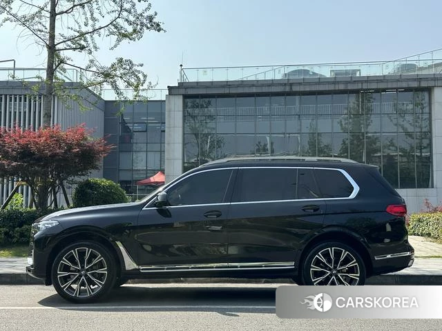 BMW X7 id 4258575 из Китая 8
