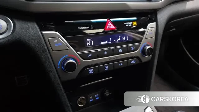 Hyundai Avante AD id 3455076 из Кореи 8