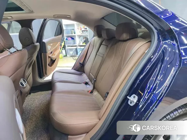 Mercedes-Benz E-Class W213 id 3595384 из Кореи 8