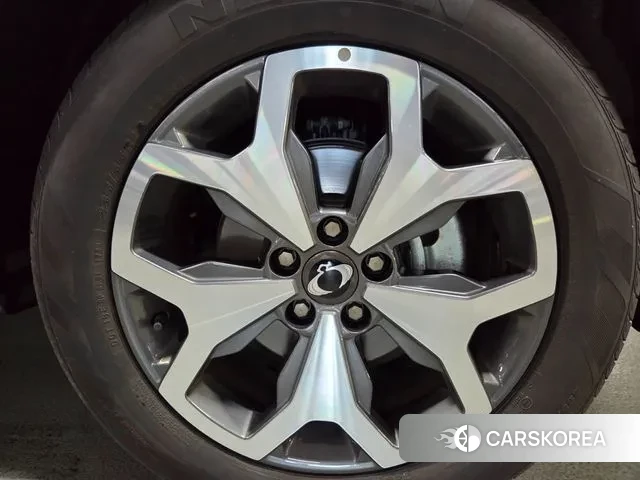 Ssangyong Torres id 3502893 из Кореи 8