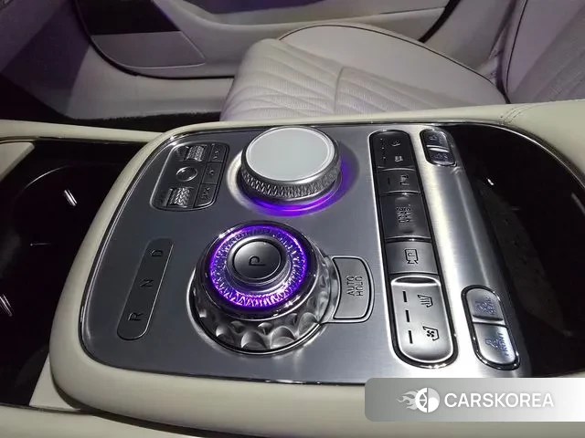 Genesis G90 (RS4) id 3507554 из Кореи 8