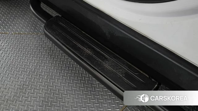 Land Rover Defender (L663) id 4187628 из Кореи 8