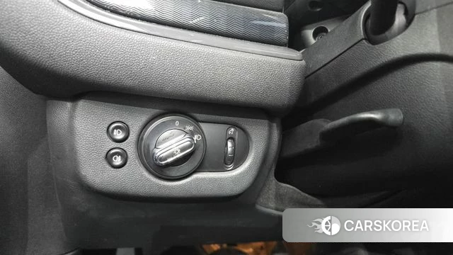Mini Cooper Clubman id 4339665 из Кореи 8