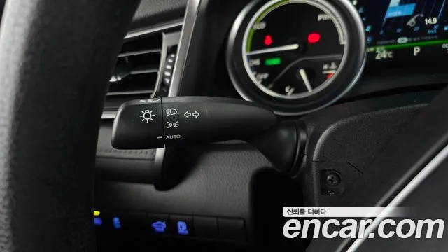 Toyota Camry (XV70) id 2741631 из Кореи 8