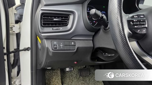 Kia Stonic id 4610332 из Кореи 8