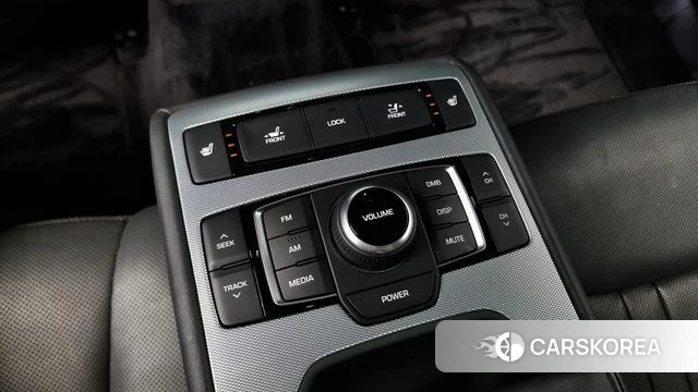 Genesis G80 id 4403379 из Кореи 8